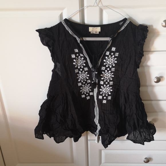 Kate spade embroidered mosaic blouse with tassels size medium - Picture 3 of 4